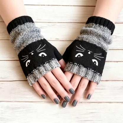 Whimsical Cat Knitted Gloves™